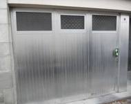 Remplacement d'une porte de garage en aluminium