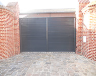 Portail avec double porte
